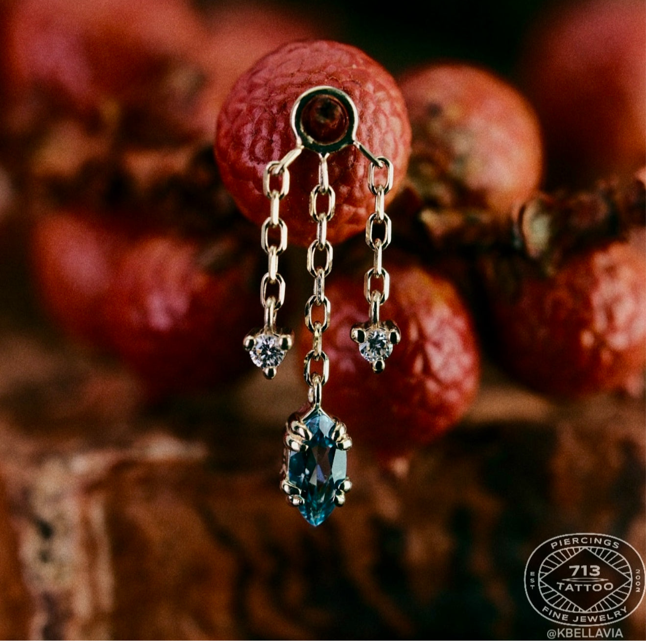 MODERN MOOD - SKY BLUE TOPAZ MARQUISE CHARM WITH 2 DIAMONDS - 14KT SOLID GOLD - CHARM