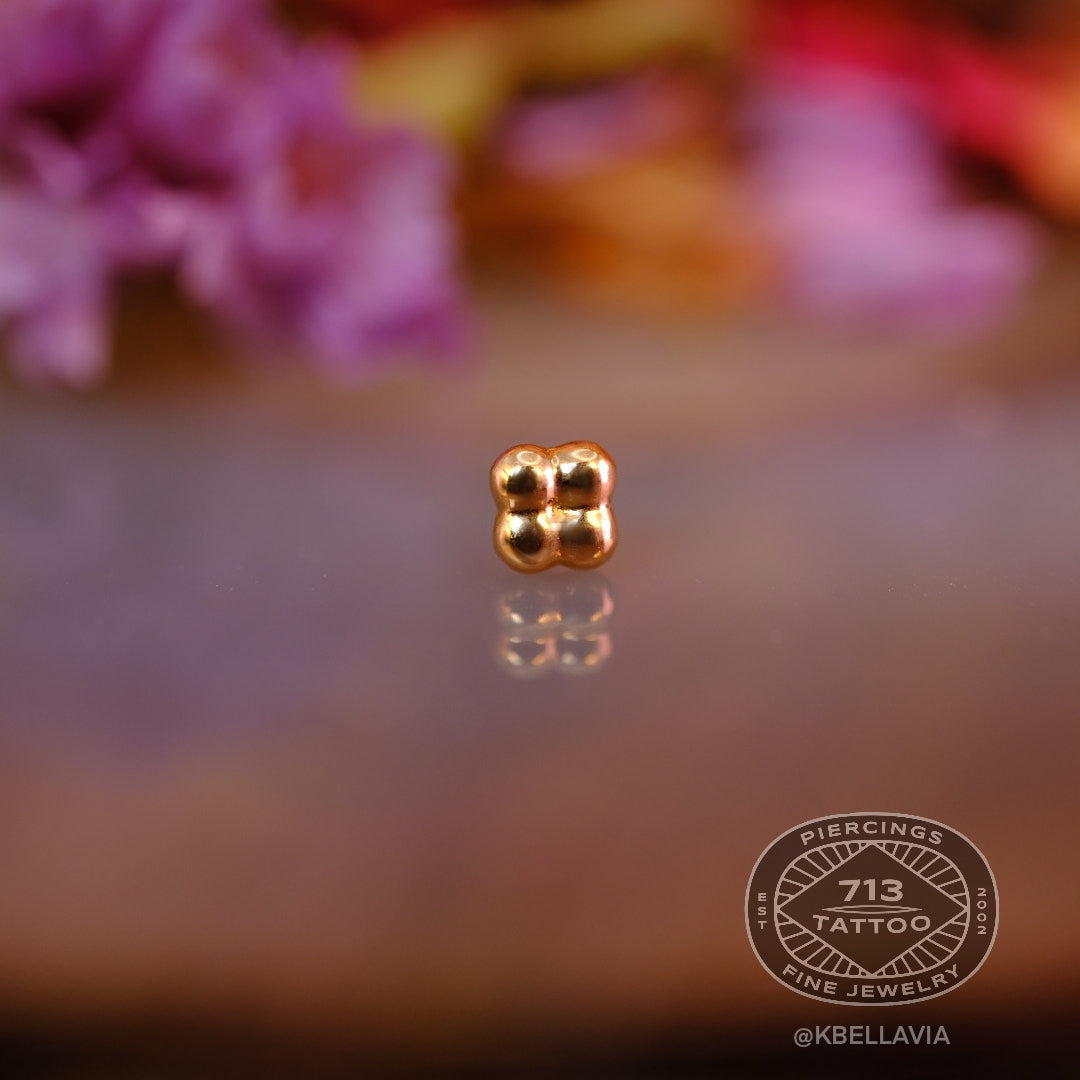 ANATOMETAL - QUAD BEAD CLUSTER 1.5MM - 18KT SOLID GOLD - THREADLESS END