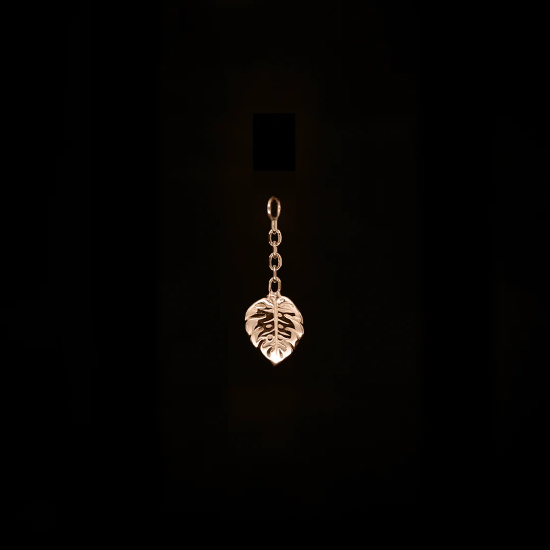 REGALIA - DUCHESS MONSTERA - 14kt SOLID GOLD - CHARM