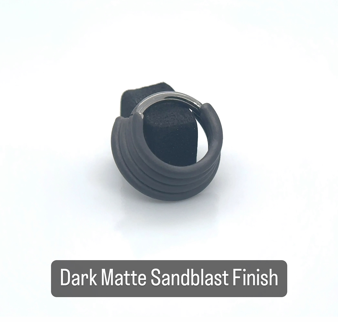 ZADAMER - DOUBLE HINGED RING (16G 3/8) - TITANIUM