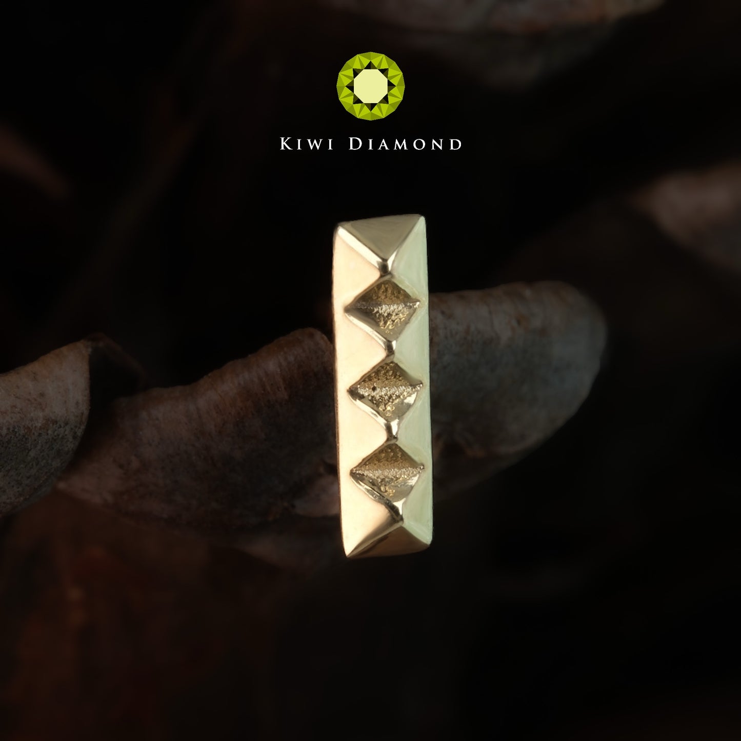 KIWI DIAMOND - PYRAMID BAR END - 14kt SOLID GOLD - THREADLESS END