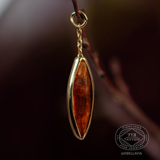 DIABLO ORGANICS - COPPER FELDSPAR GARNET - 18KT SOLID GOLD - CHARM