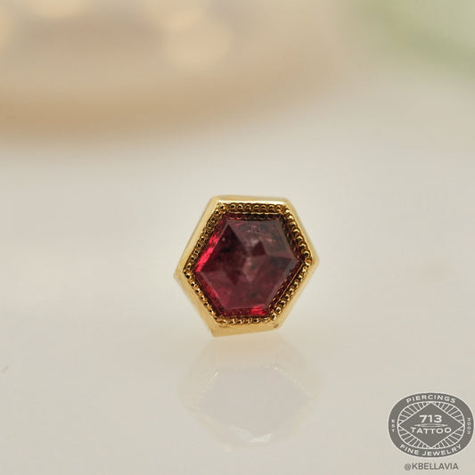 METTLE & SILVER - HEXAGON CUT MILLGRAIN BEZEL WINZA RUBY SAPPHIRE - 14KT YELLOW GOLD - THREADLESS END