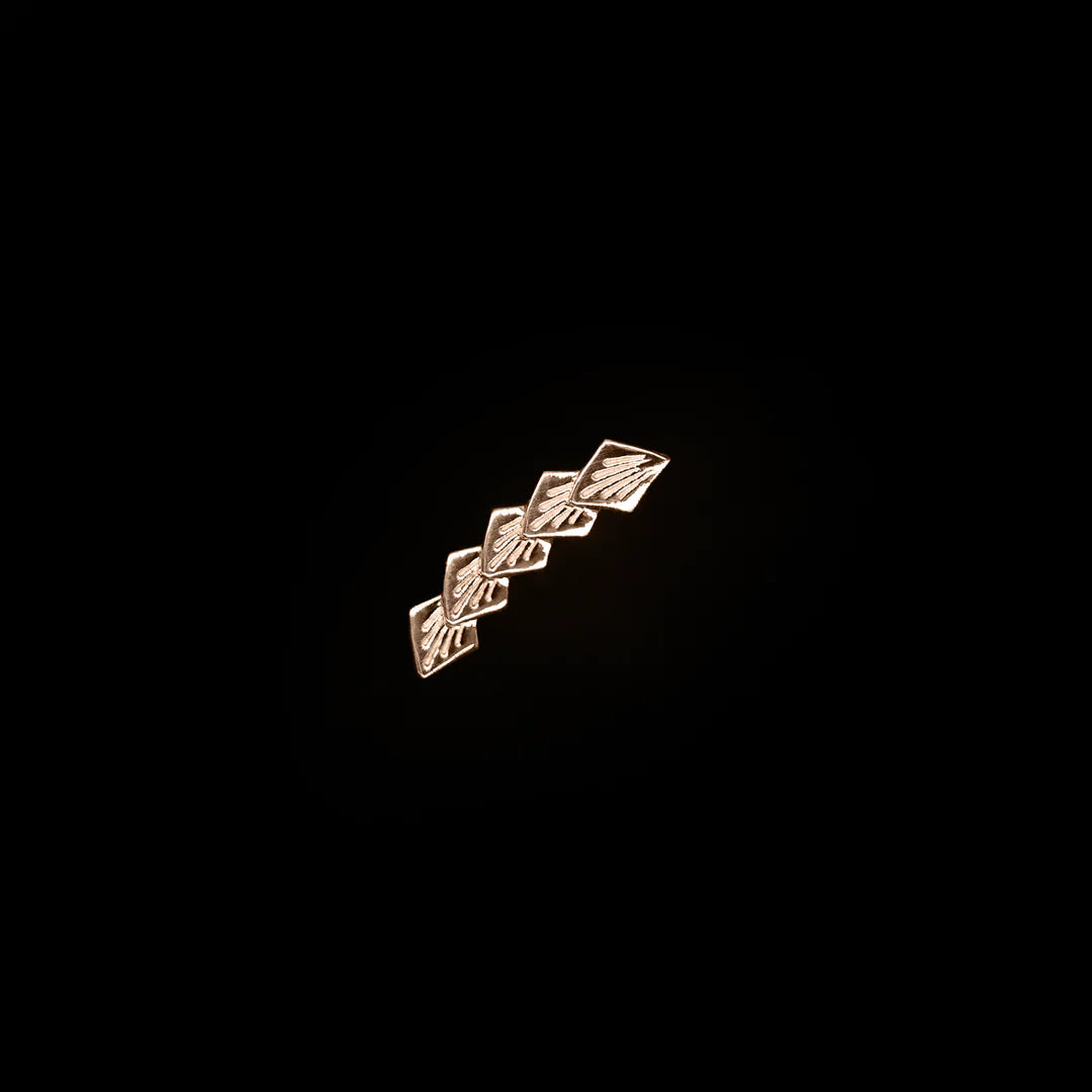 REGALIA - KAPAKAHI - 14KT SOLID GOLD - THREADLESS END