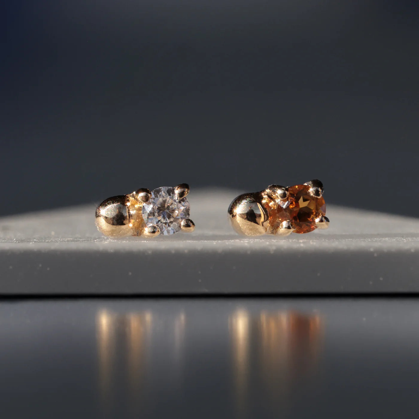 EMBER JEWELRY - SPARK - 14KT SOLID GOLD - THREADLESS END