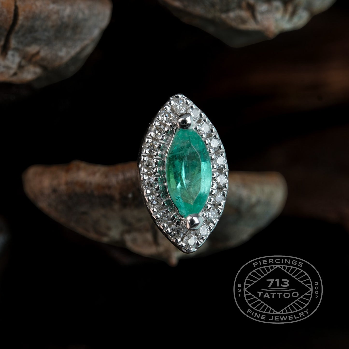 MODERN MOOD - DIAMOND HALO - MARQUISE EMERALD - EMMA - 14KT SOLID GOLD - THREADLESS END
