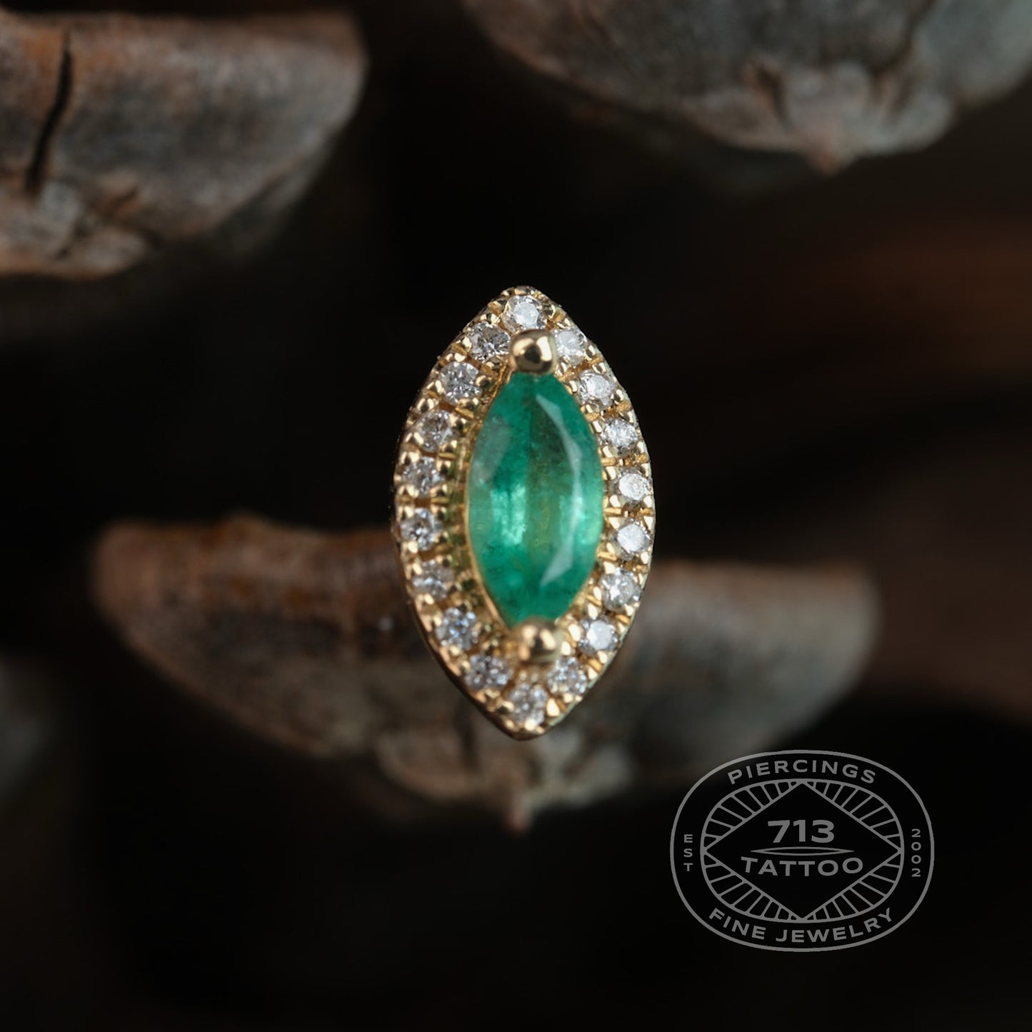 MODERN MOOD - DIAMOND HALO - MARQUISE EMERALD - EMMA - 14KT SOLID GOLD - THREADLESS END