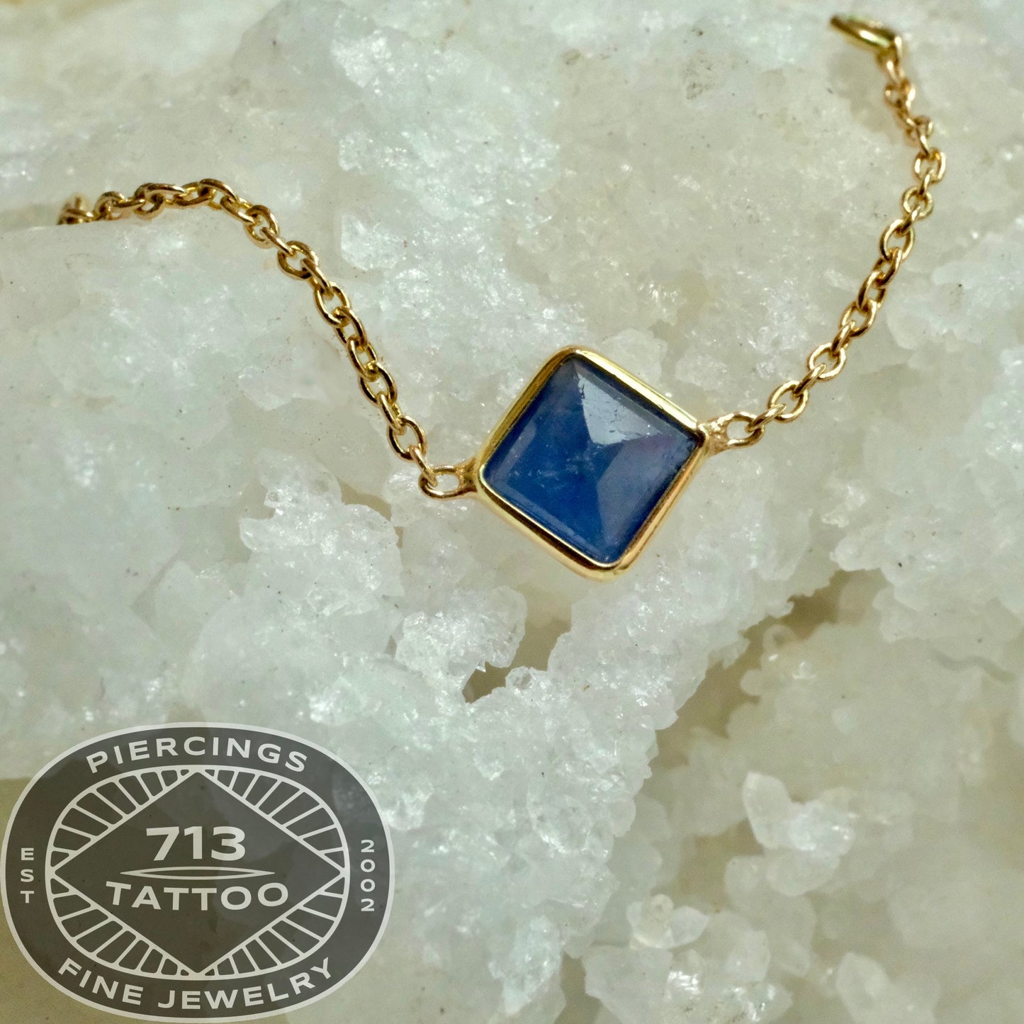 GOLDEN AROWANA- BEZEL SQUARE SAPPHIRE CHARM CHAIN 25MM - 14KT SOLID YELLOW GOLD - CHAIN