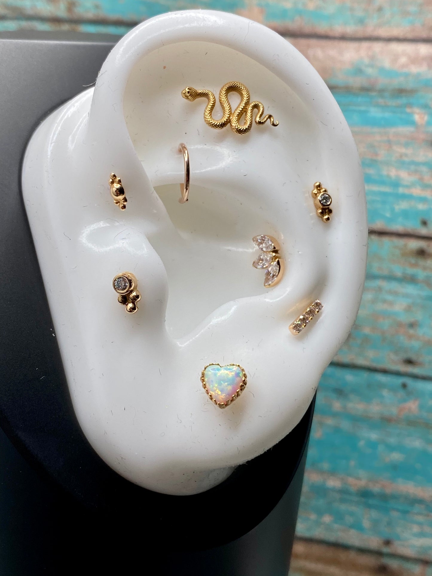 Anatometal - Marquise fan Mini- 18kt Solid Gold - CZ