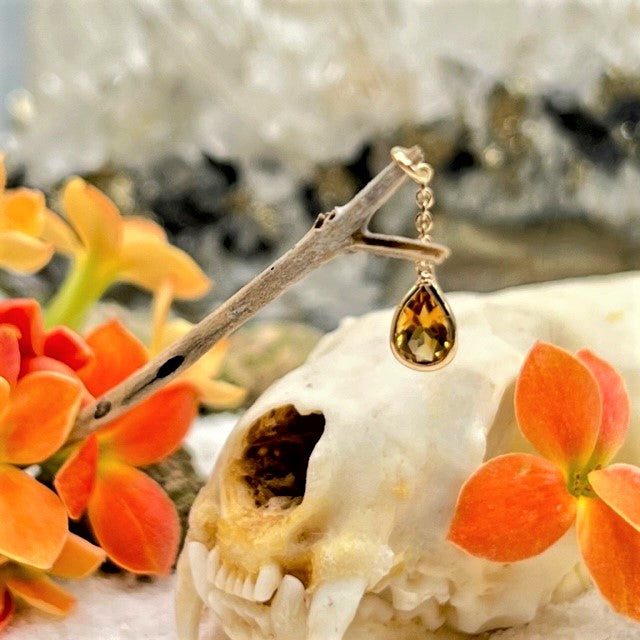 GOLDEN AROWANA - TEARDROP CHARM - CITRINE - 14KT SOLID GOLD